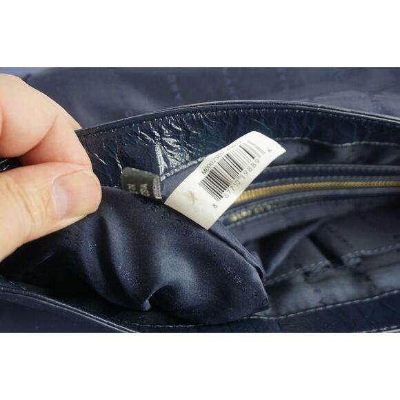 Marc Jacobs by Blue Patent Lea Shoulder Crossbody Flap Bag - Picture 5 of 11